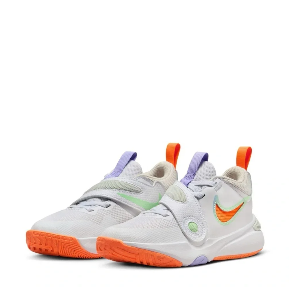 Nike Team Hustle D 11 Basketball Sneaker - Kids'